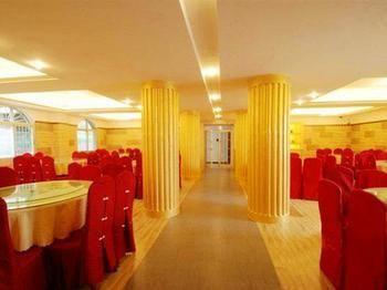 Luchi Hotel Lujang Kültér fotó
