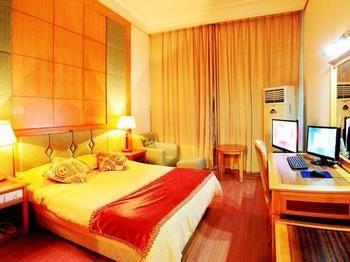 Luchi Hotel Lujang Kültér fotó