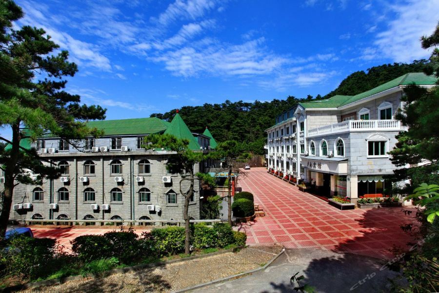 Luchi Hotel Lujang Kültér fotó